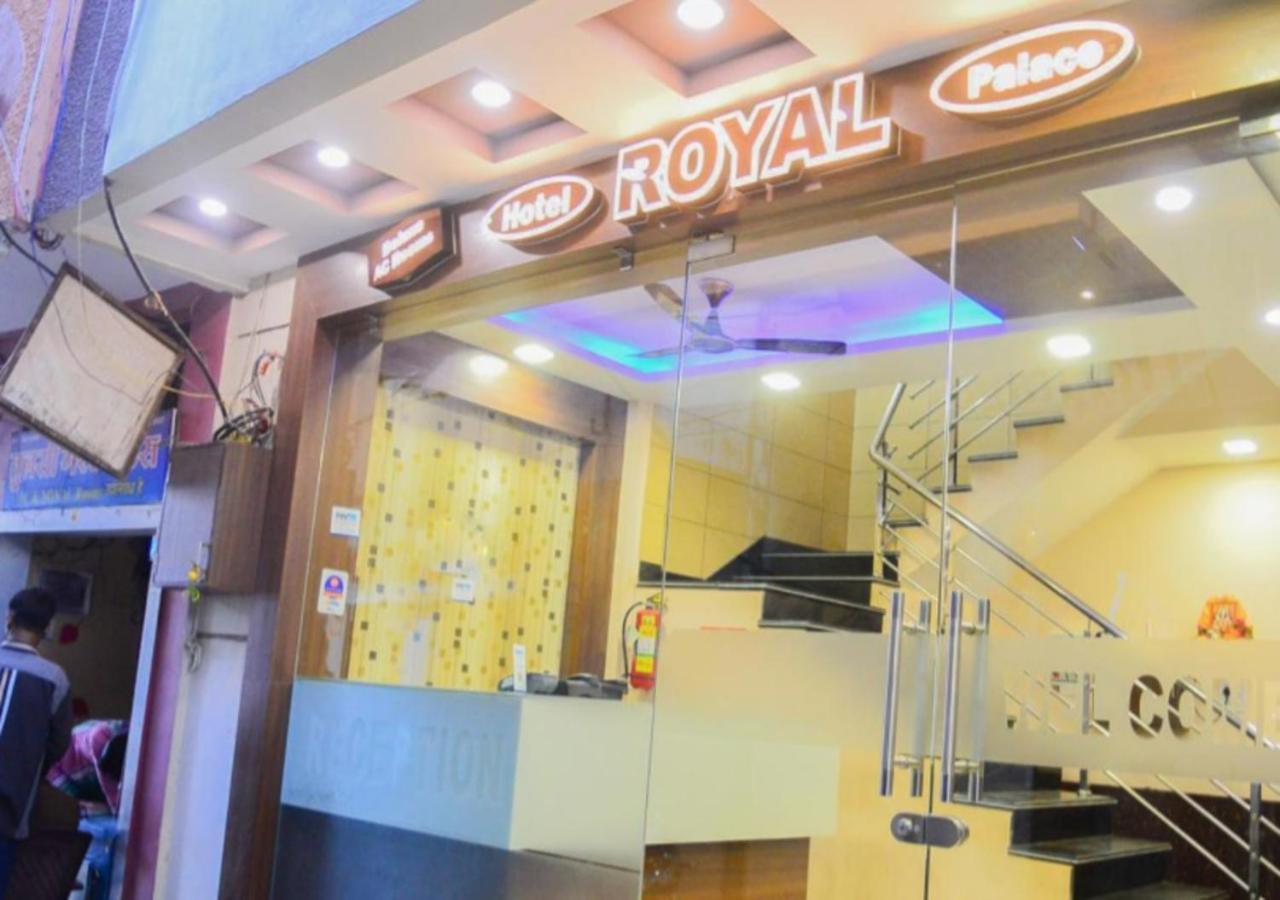 Hotel Royal Palace - 150 Meters From Mahakal Temple Uddzsaín Kültér fotó